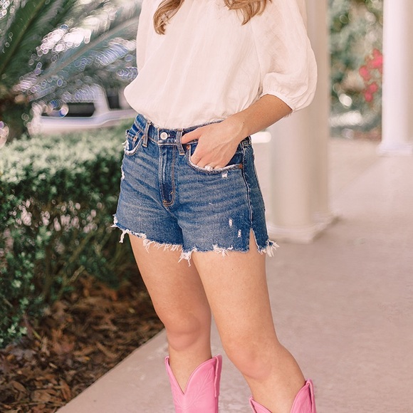 Abercrombie & Fitch Curve Love Mid-rise The Mom Short - Picture 1 of 4